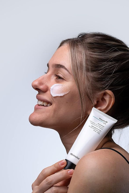 Minimalist 10% Vitamin B5 Gel Face Moisturizer For Oily & Acne Prone Skin 50g - Pinkbliss